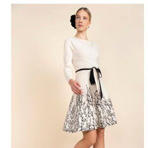 Apparalel Mercer Dress Branch Print Wrap Tie Waist Ivory Black Size Small